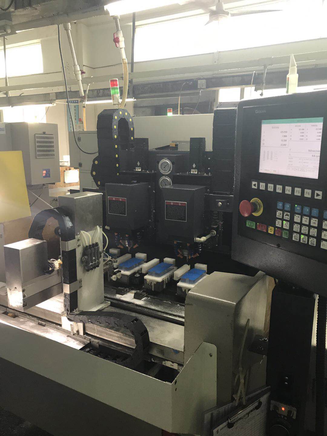 CNC加工中心2